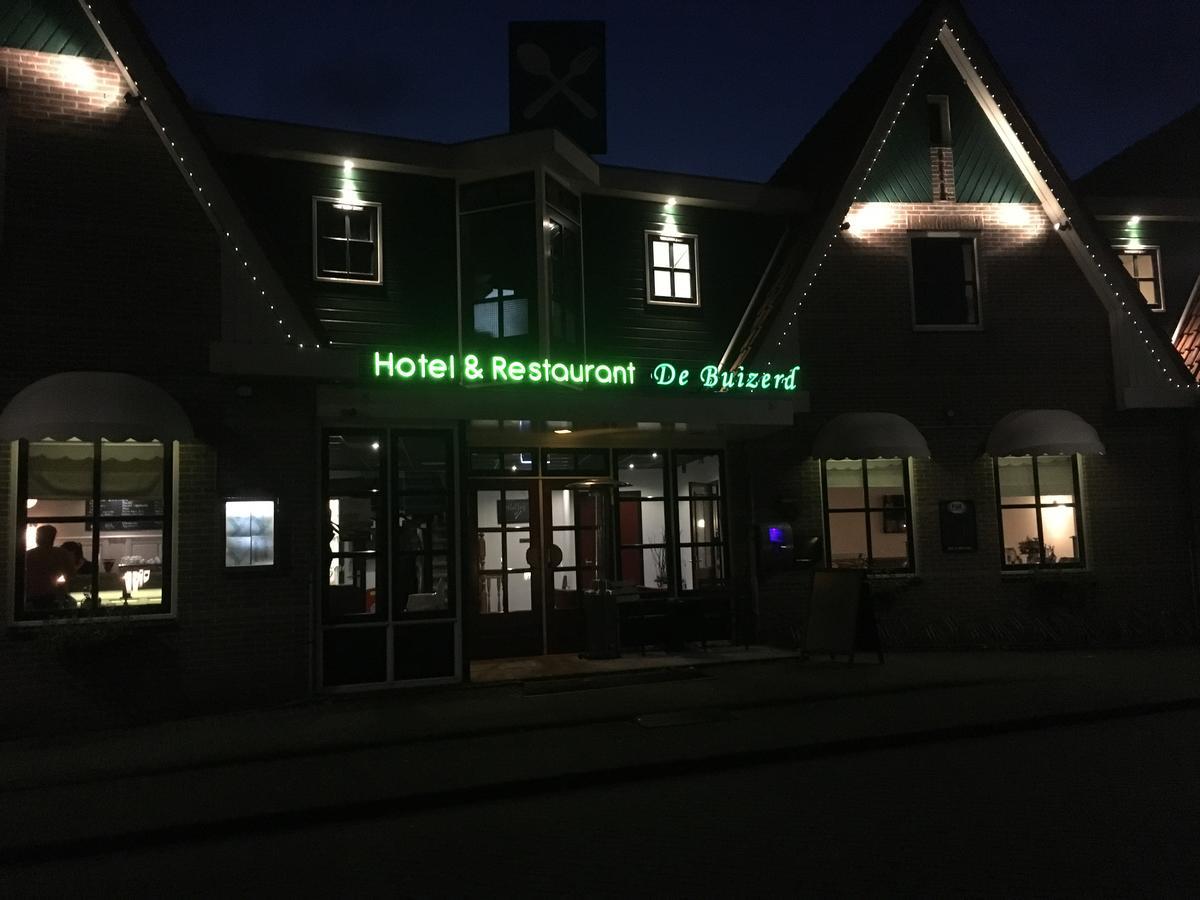 Hotel Restaurant De Buizerd Langedijk Exteriér fotografie